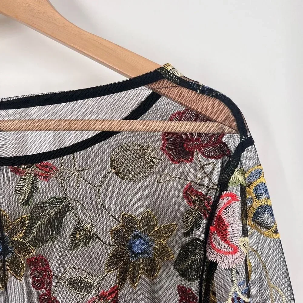 Impulsive Sheer Embroidered Floral Top - Picture 11 of 11